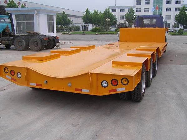 low-bed-lorry