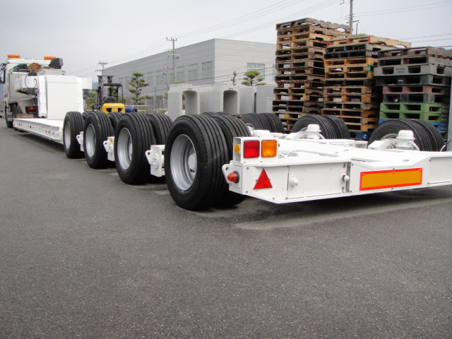 hydraulic suspension for low bed trailer